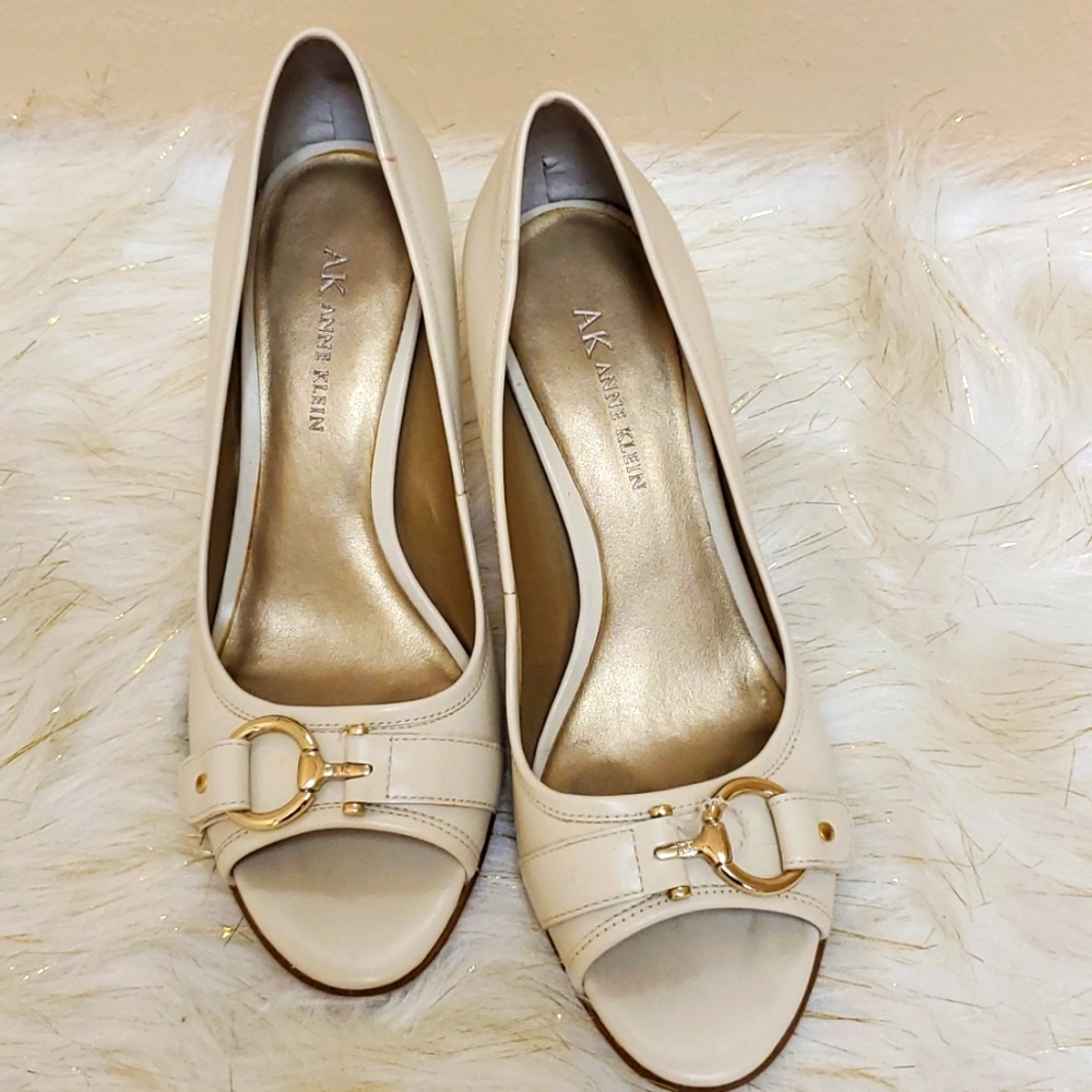 Ak Anne Klein